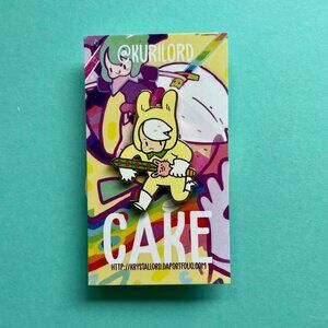 Cake Pin - Hard enamel pin